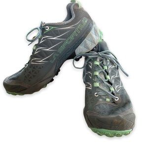 La Sportiva Akyra Mountain Running Sneakers Green Size 6.5